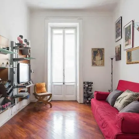The Eclectic Flat Апартаменты *